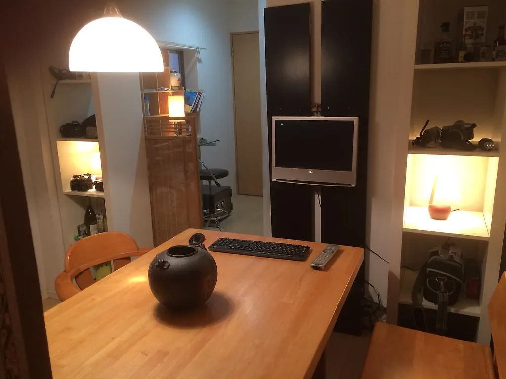 Central Osaka Bed And Breakfast Hostel اليابان