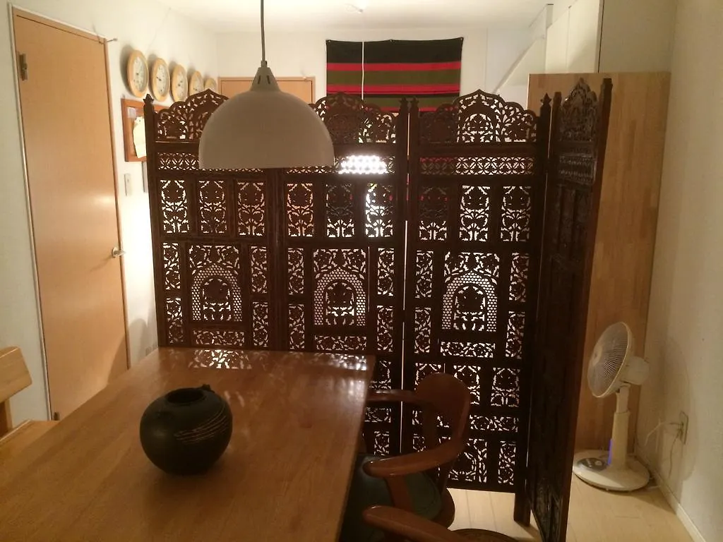 Central Osaka Bed And Breakfast Hostel 0*,  اليابان