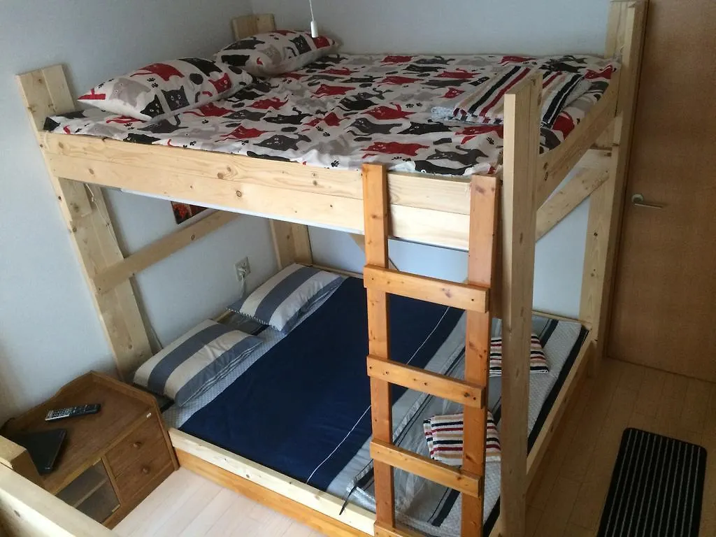 Central Osaka Bed And Breakfast Hostel