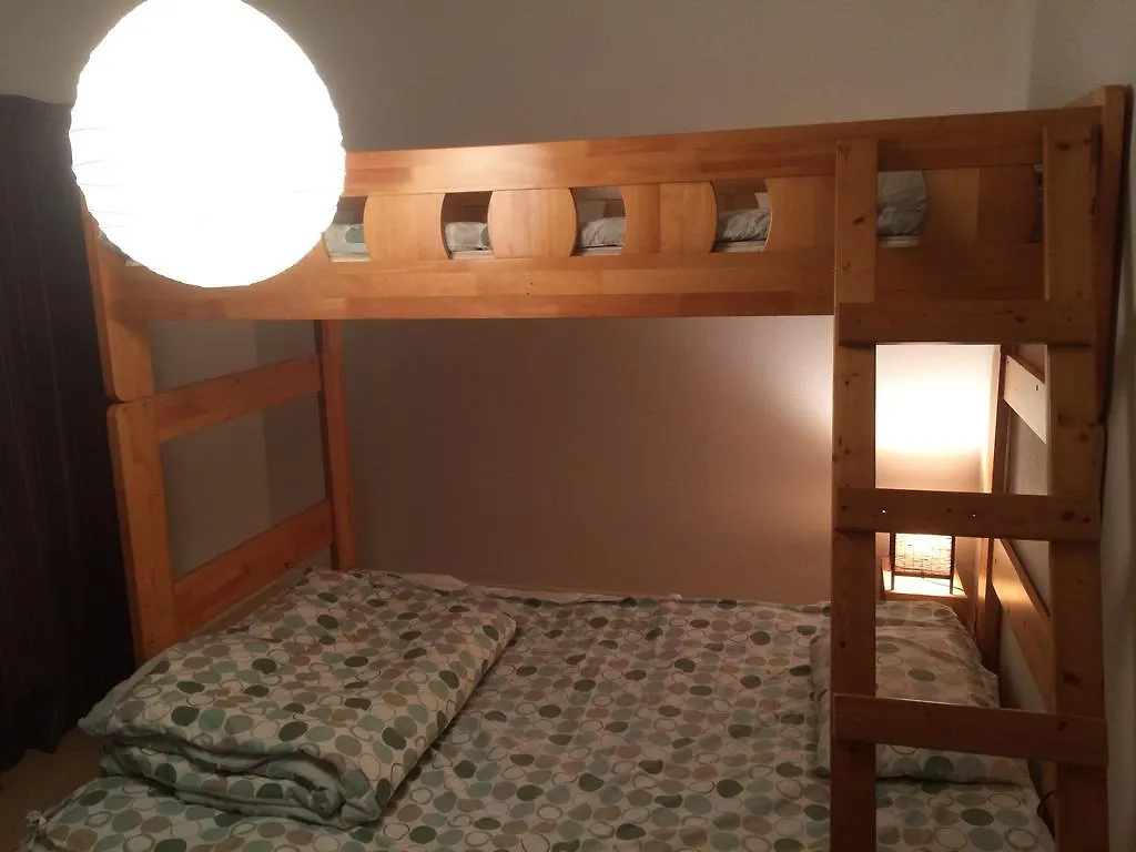 Central Osaka Bed And Breakfast Hostel