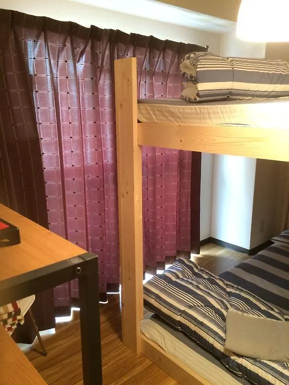 Central Osaka Bed And Breakfast Hostel