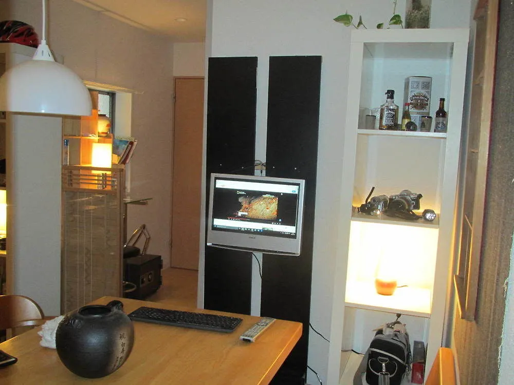 Central Osaka Bed And Breakfast Hostel יפן